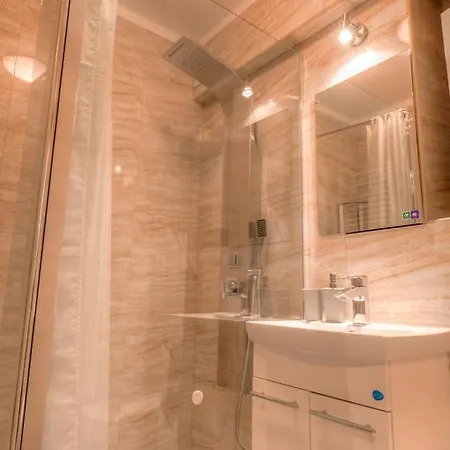 아파트 Aleda Galaxy